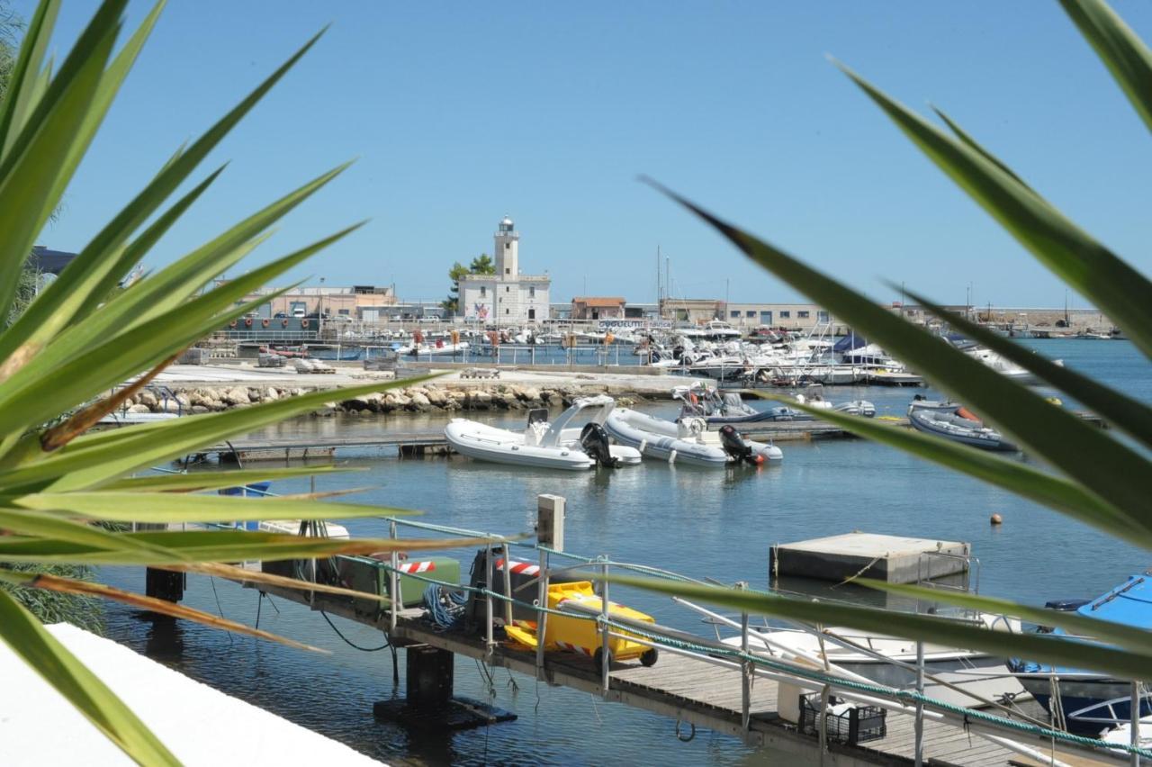 Pietrabianca Santa Maria Apartments マンフレドーニア エクステリア 写真
